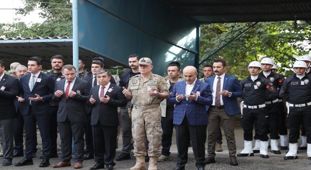 Görevi başında şehit olan polis memuru, törenle son yolculuğuna uğurlandı