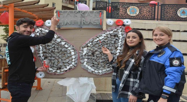 Hakkaride atıklar sanata dönüşüyor