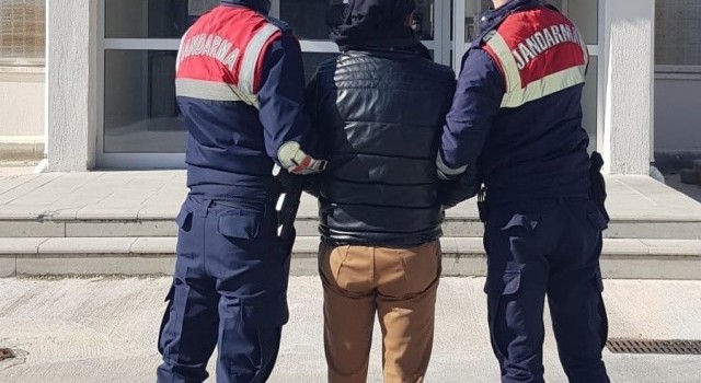 Hakkında hapis cezası bulunan firari Germencikte yakalandı