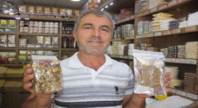 Hastanelerde yoğunluk arttı, gripten korunmak isteyen vatandaşlar aktarların yolunu tuttu