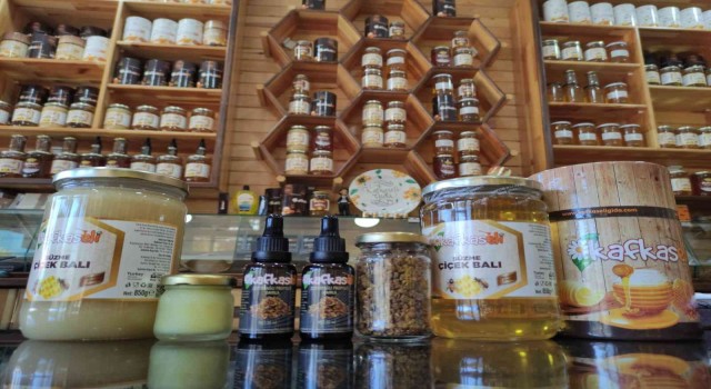 Havalar soğudu, arı ürünlerine talep arttı