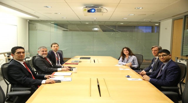 Hazine ve Maliye Bakanı Nebati, Goldman Sachsin yöneticileriyle görüşme gerçekleştirdi