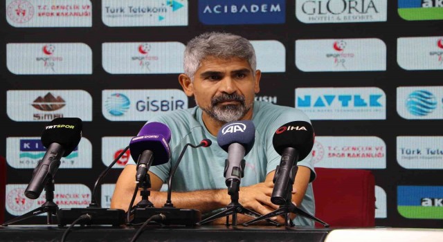 İsmet Taşdemir: Bu kadar gol kaçırırsanız böyle de bir gol yersiniz