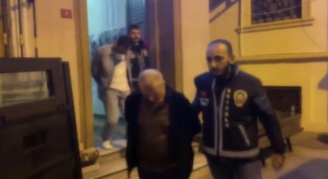 İstanbulda çiğ köfteci saldırısında intikam detayı: Gencin dövüldüğü anlar kamerada