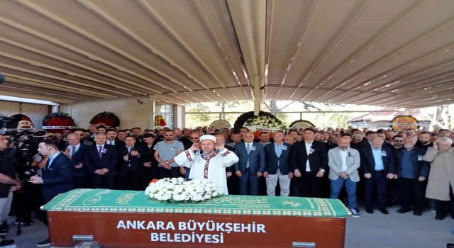 İstek Şarkı cinayetine kurban giden müzisyen Onur Şener son yolculuğuna uğurlandı