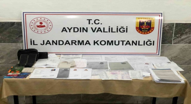 İstihbaratçı yarbayım deyip, vatandaşları dolandırdı