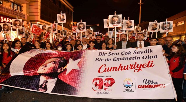 İzmirde 29 Ekim coşkusu