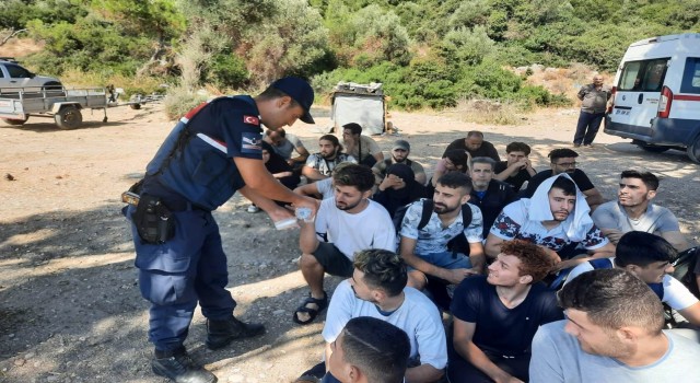 İzmirde 475 düzensiz göçmen yakalandı