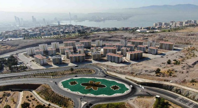 İzmirde rezerv alandaki deprem konutlarının tamamı yıl sonuna kadar teslim edilecek