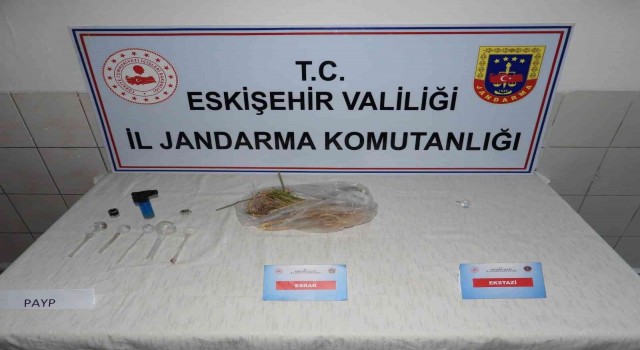 Jandarmadan uyuşturucu operasyonu: 1 gözaltı