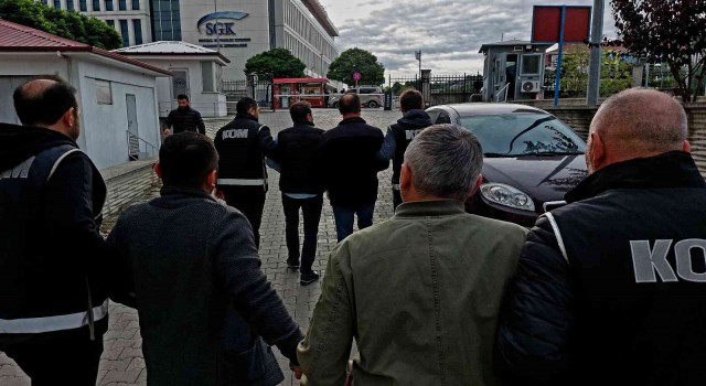 Kaçak tütün mamulleri operasyonundan 5 kişi adliye sevk edildi