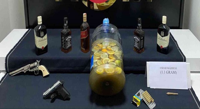 Kaçakçılık operasyonunda 4 şüpheli yakalandı