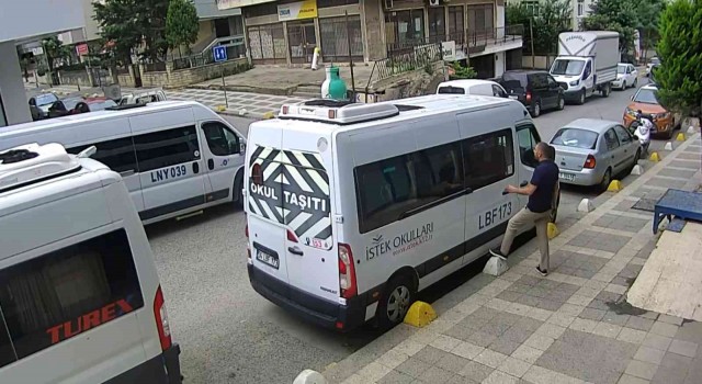 Kadıköyde 30 yıllık arkadaşına kurşun yağdırdı