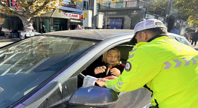 Kadıköyde dron destekli trafik denetiminde kural tanımayan sürücülere ceza yağdı