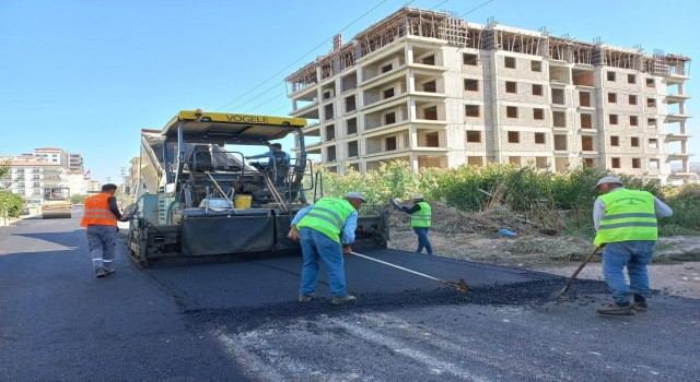 Kahramankazan Belediyesi asfalt çalışmalarına devam ediyor