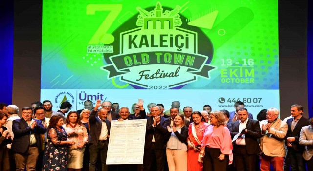 Kaleiçinden dünyaya mesaj