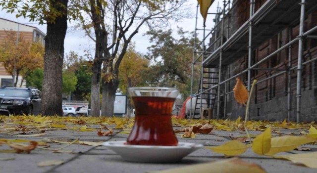 Karstan kartpostallık sonbahar görüntüleri