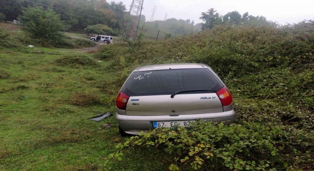 Kayan araç takla atarak çalılık yere düştü: 4ü çocuk 6 kişi yaralı