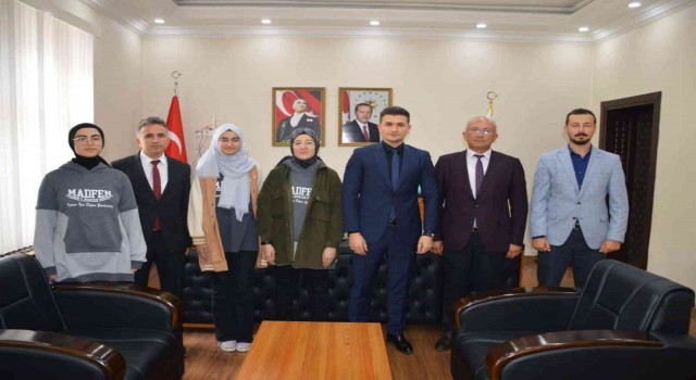 Kaymakam Kazar Serum Haber Sistemi (SeHaS) ile Türkiye 3üncüsü olan öğrencileri kabul etti.