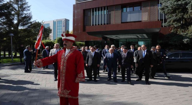 Kayseri ile Şuşa arasında kardeş şehir imzaları atıldı