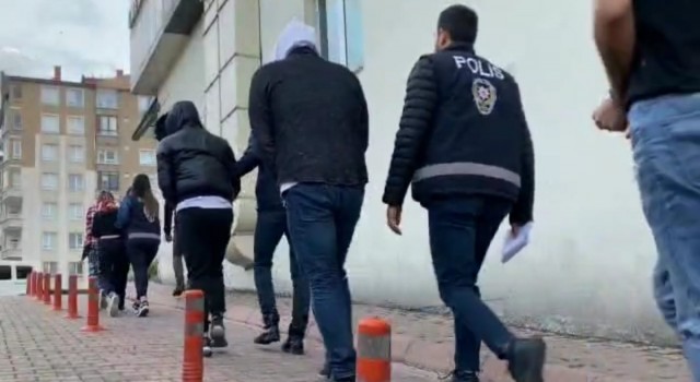 Kayseride nitelikli dolandırıcılık yapanlara darbe: 36 gözaltı