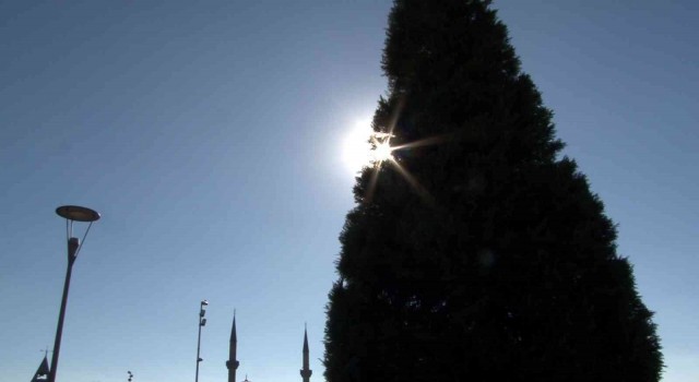 Kayserililerin güneş tutulması heyecanı