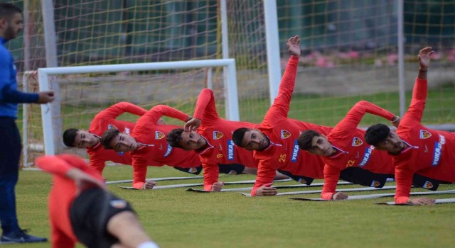Kayserisporda kamp kadrosu belli oldu