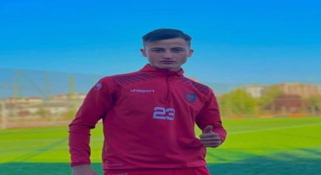 Kazada yaralanan Uşaksporun genç futbolcusu taburcu oldu