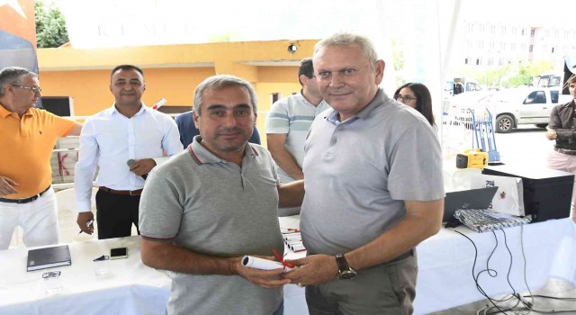 Kemer Kuzderede tapular verildi