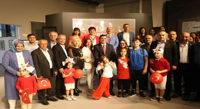 Kepezden 99uncu Yıla 99 Eser Cumhuriyet Sergisi