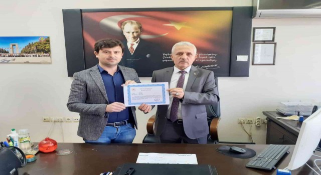 Kırkağaçta öğretmenlere başarı belgesi verildi