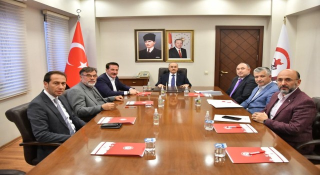 Kızılay aşevi için imzalar atıldı