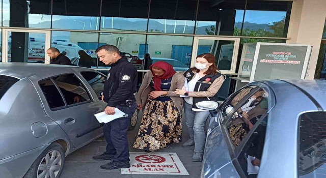 Konyada uyuşturucu tacirlerine operasyon: 6 gözaltı