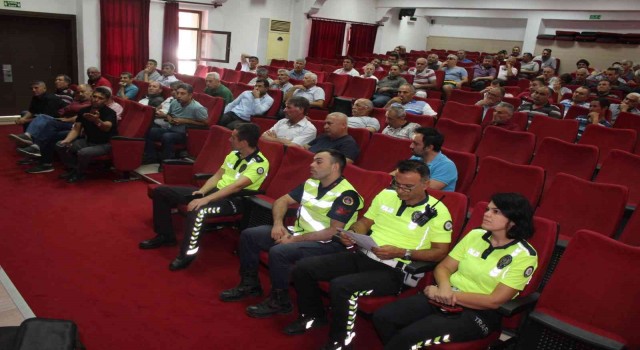 Köyceğizde okul servisi sürücülerine yönelik eğitim düzenlendi