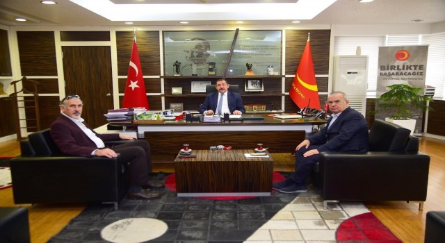 Kronospandan Başkan Vidinlioğluna ziyaret