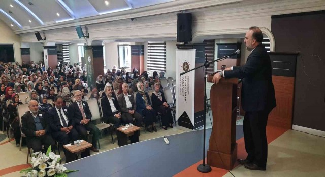 Kurt “Samimiyetle söylenen söz kulaktan gönle gider