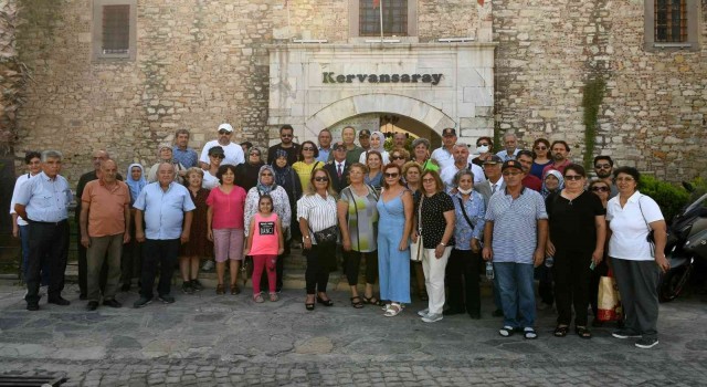 Kuşadası Belediyesinden şehit aileleri ve gazilere özel gezi