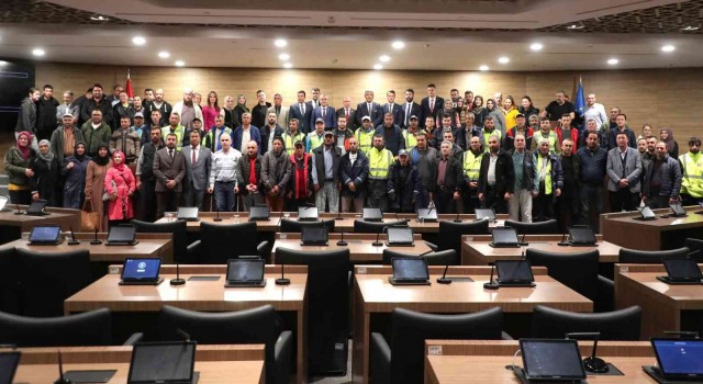 Kütahya Belediyesinde toplu iş sözleşmesi sevinci