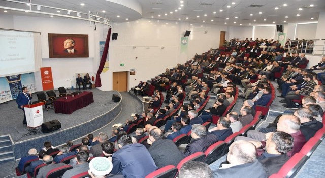 Kütahyada hac ve umre ibadeti konusunda bilgilendirme toplantısı