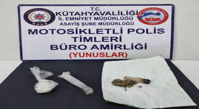 Kütahyada Yunus Timleri uyuşturucuya geçit vermiyor