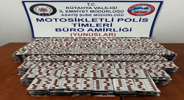 Kütahyada Yunus Timlerince 9 bin 30 adet uyuşturucu hap ele geçirildi
