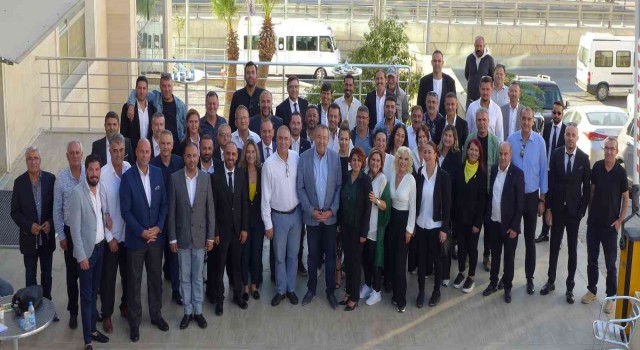 KUTOda mevcut başkan Serdar Akdoğan yönetimi güven tazeledi