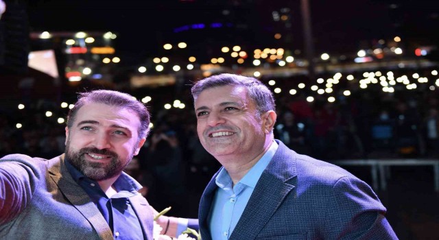 Kuveytli Baraa Owayed Esenyurtta sahne aldı