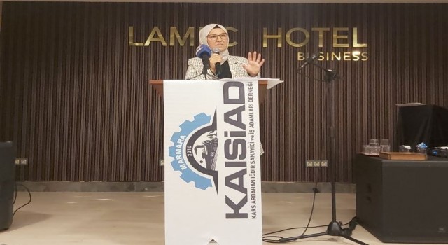 Lütfü Türkkanla aynı fotoğraf karesine girmeyi reddeden AK Partili Katırcıoğlundan açıklama