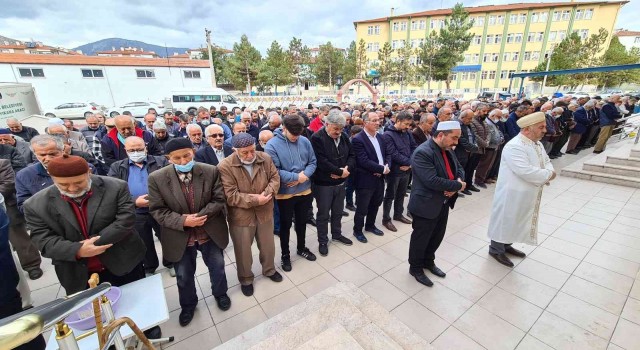 Maden şehitleri için gıyabi cenaze namazı kılındı