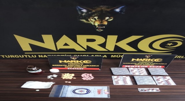 Manisada uyuşturucu tacirlerine operasyon