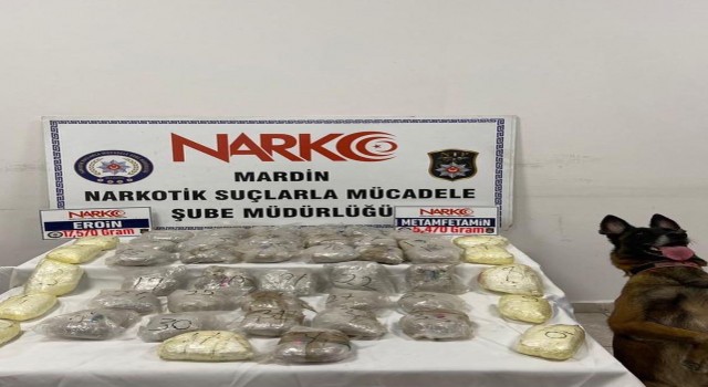Mardinde durdurulan araçtan 23 kilogram uyuşturucu çıktı