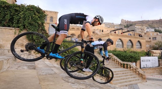 Mardinde merdivenli ve dar sokaklarda “Ulusal Dağ Bisikleti Kupası heyecanı
