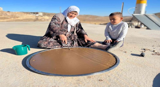 Mardinde pekmezden üretilen ürünlerin yapımına başlandı