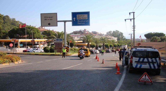 Marmaris girişi düzensiz göçmenlere kapalı